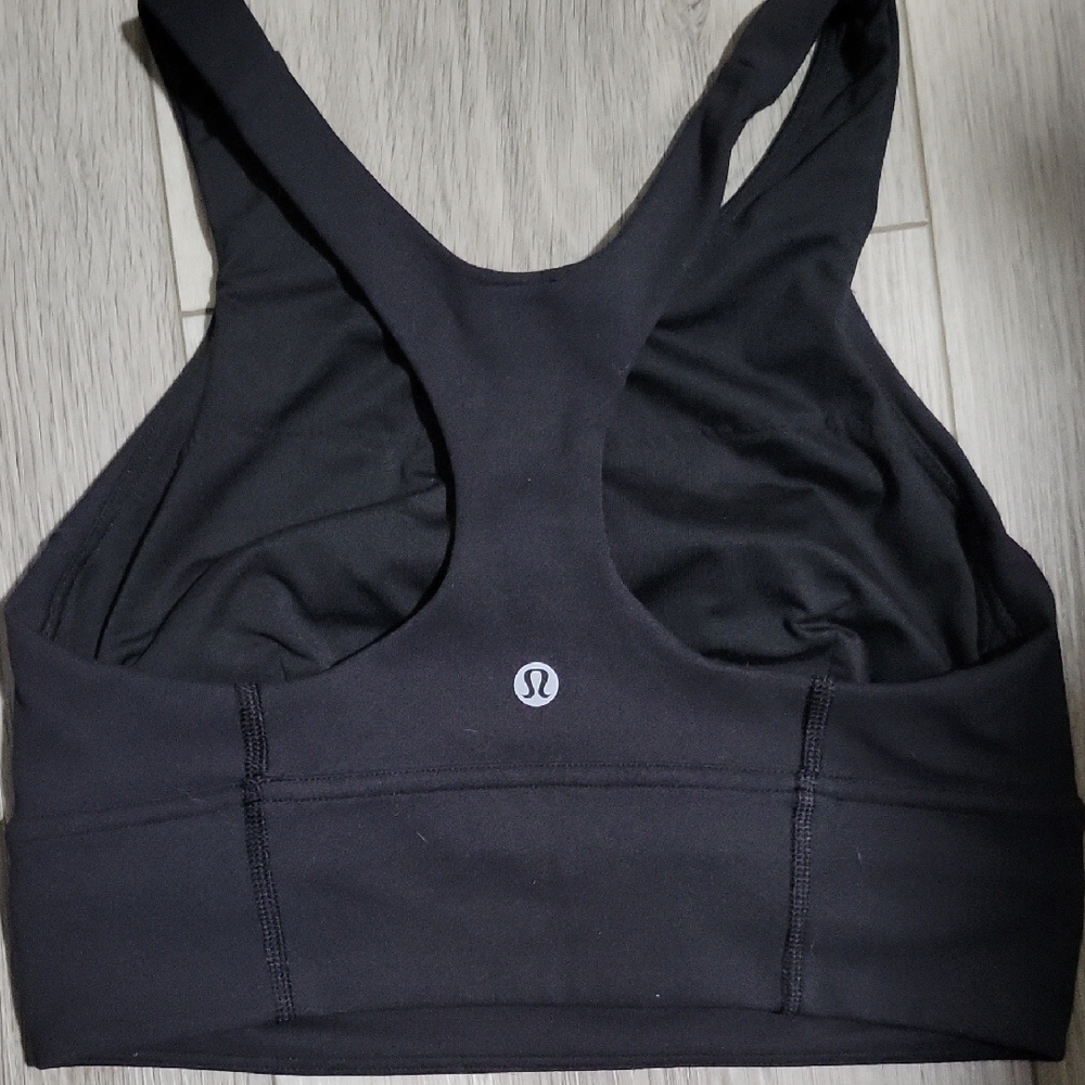 lululemon athletica Black Crop Top - Picture 2 of 3
